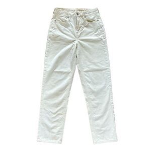 American Eagle Off White Mom Straight Jeans